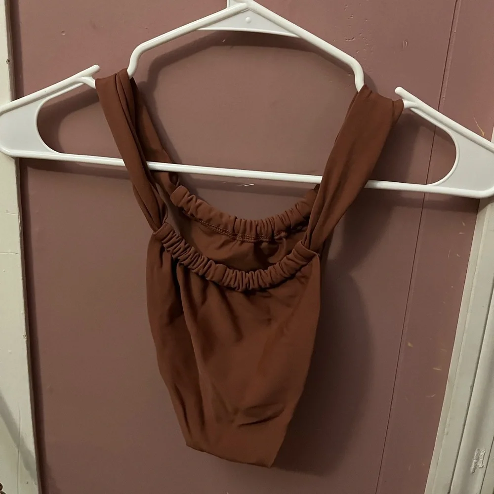 Size medium - Picture 2 of 4
